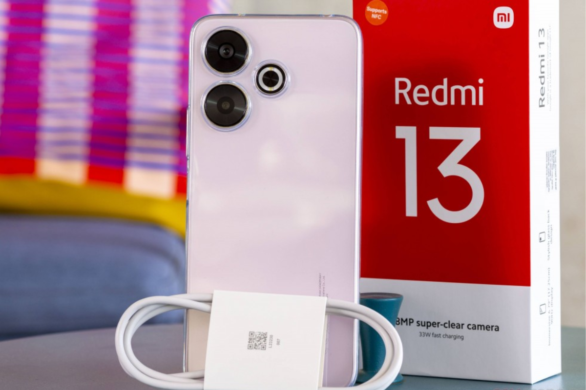 HP Redmi dengan RAM 8 GB