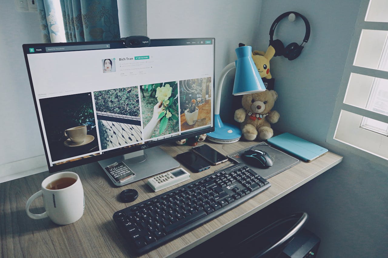 Cara Meredupkan Layar Monitor